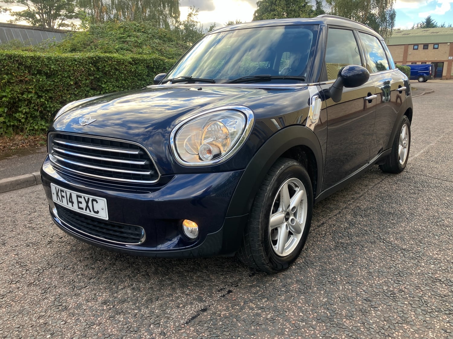 [ berth ]Mini Countryman