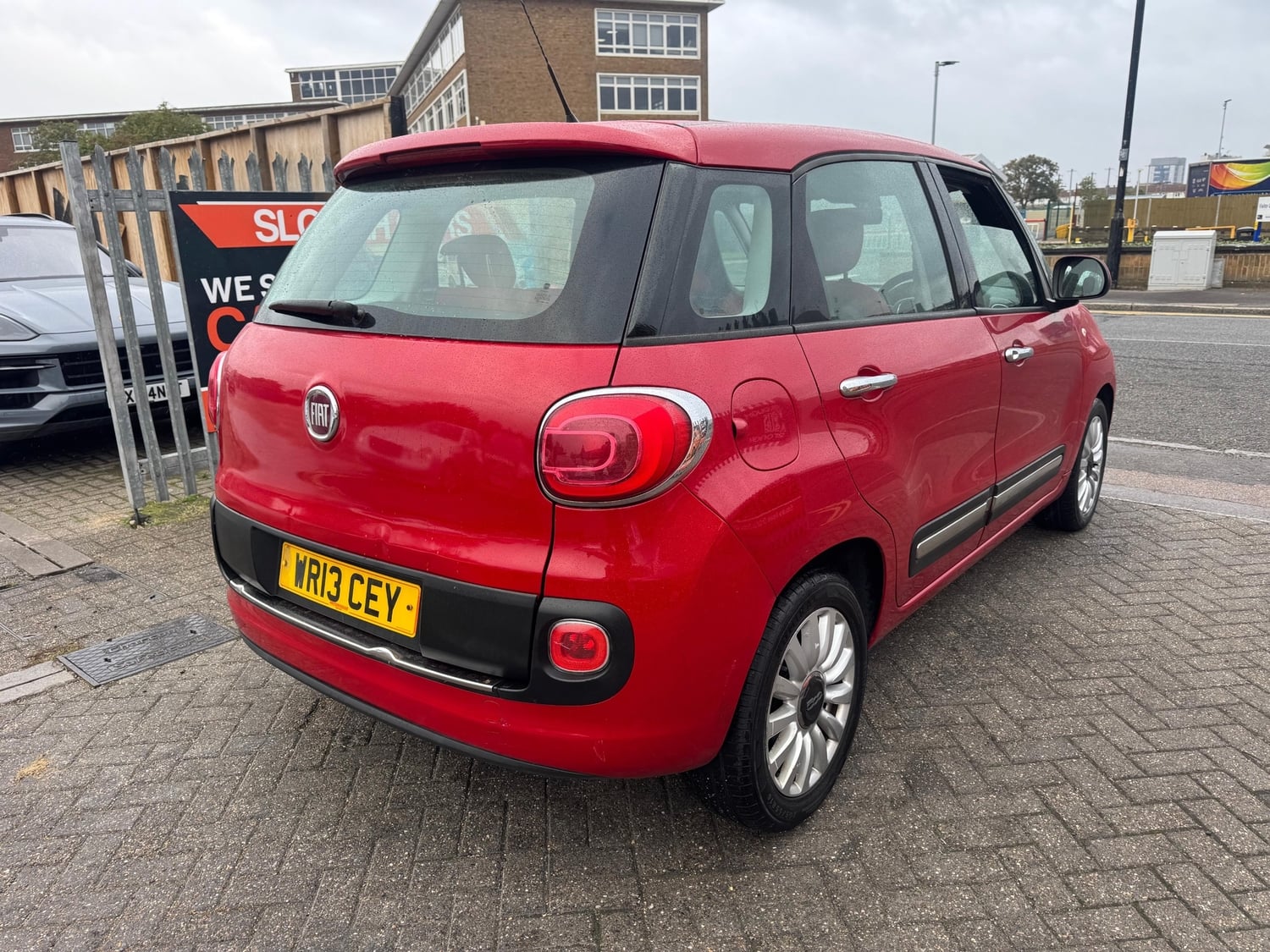 Fiat 500L 2013 - Cars in Slough