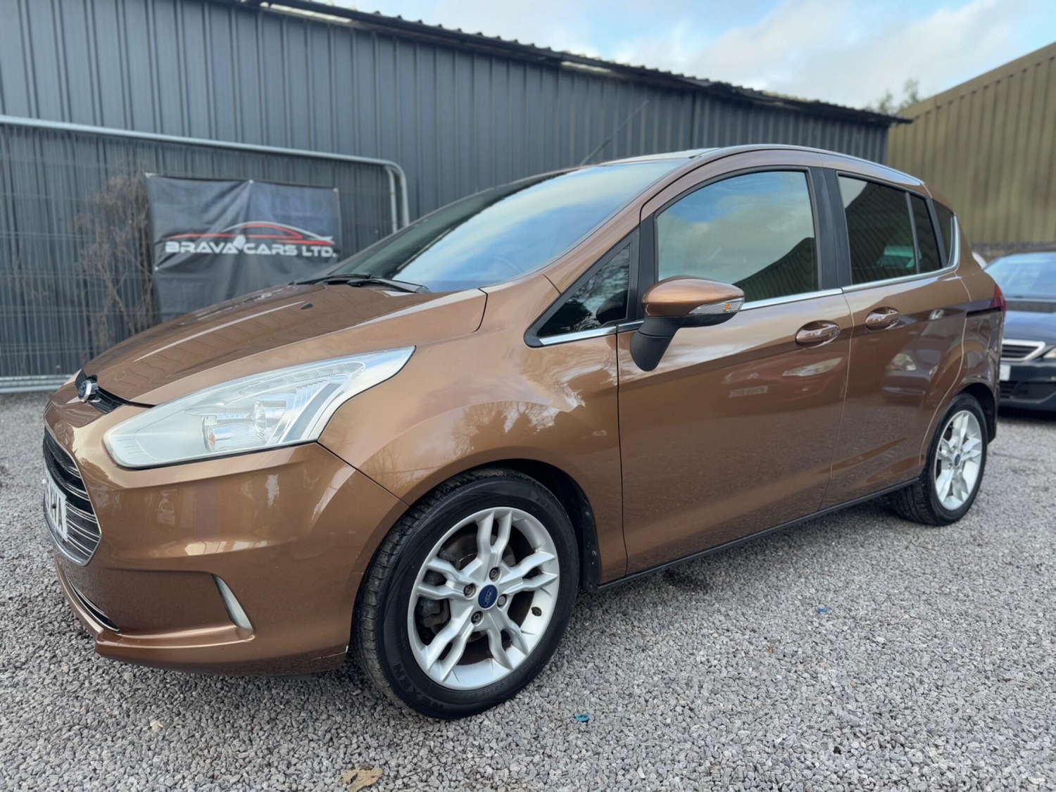 [ berth ]Ford B-MAX