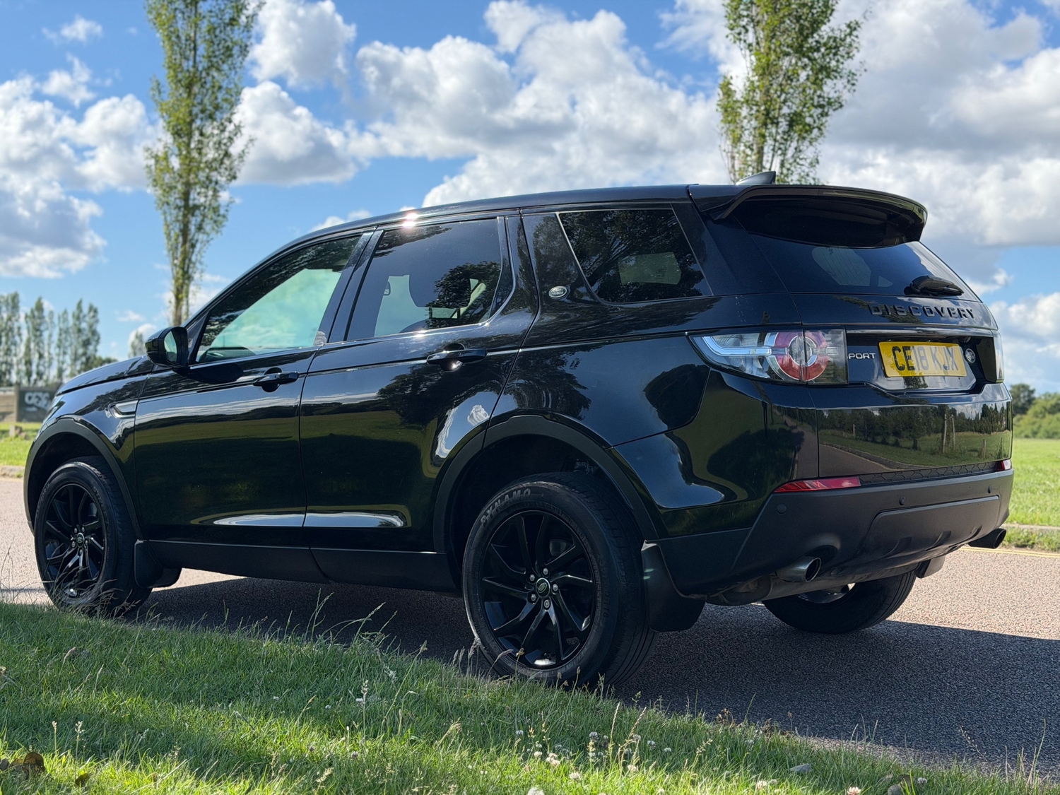 Land Rover Discovery Sport 2018 - Cars