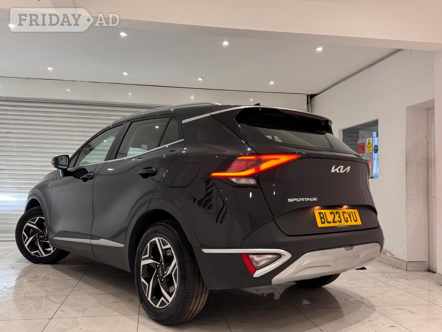 Kia Sportage 2023 - Cars