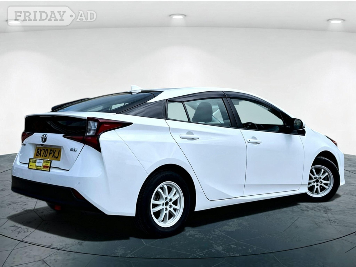 Toyota Prius 2021 - Cars in Walsall