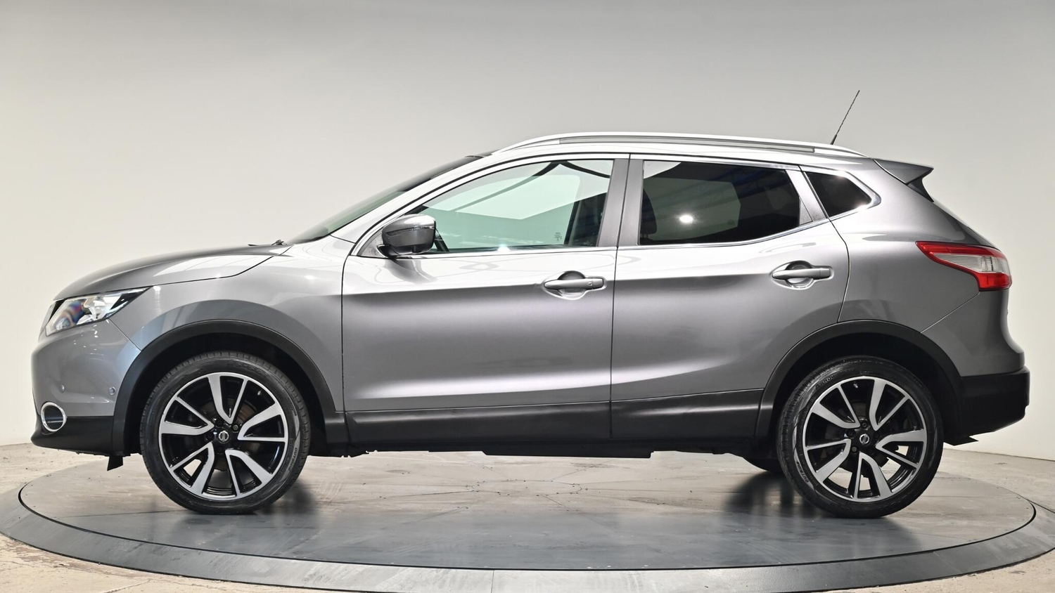 [ berth ]Nissan Qashqai
