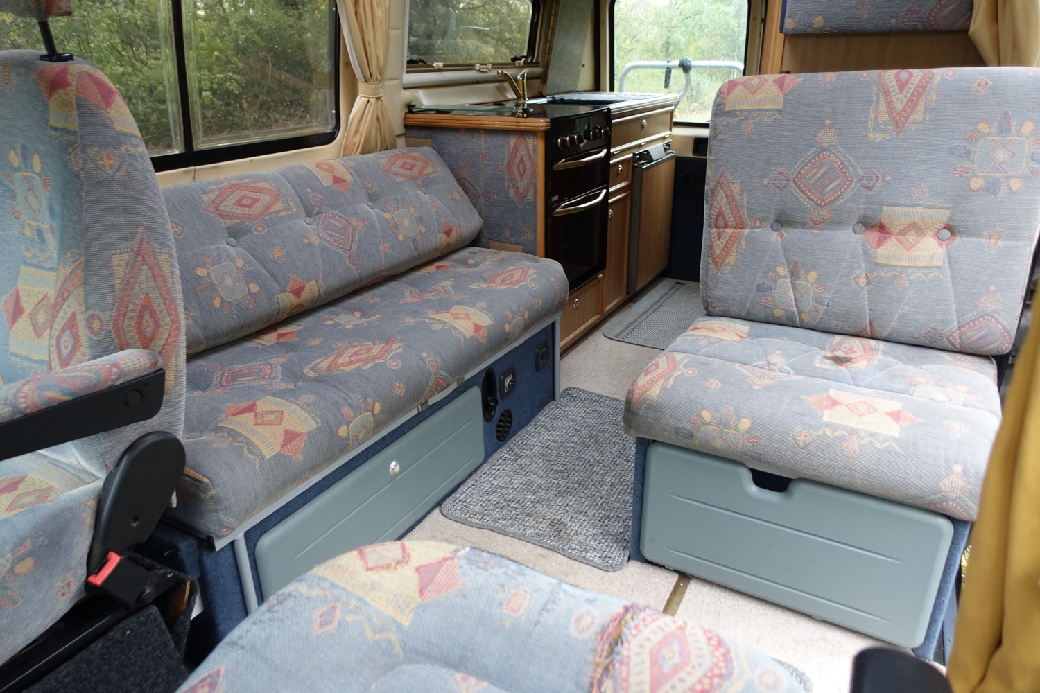 Auto-Sleepers Dorset 2003 - Motorhomes & Caravans in Pershore