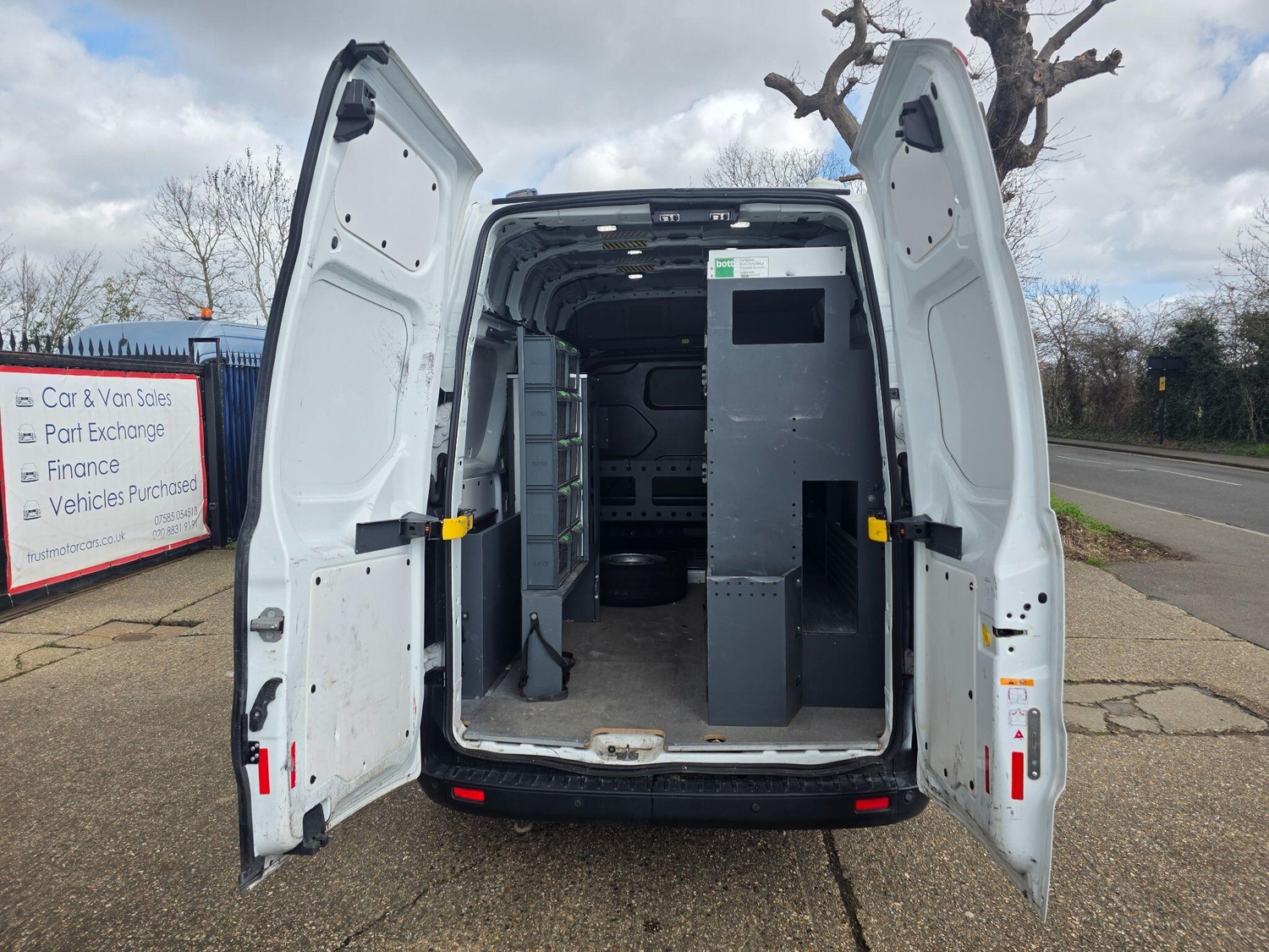 Ford Transit Custom 2019 - Vans & Commercial Vehicles