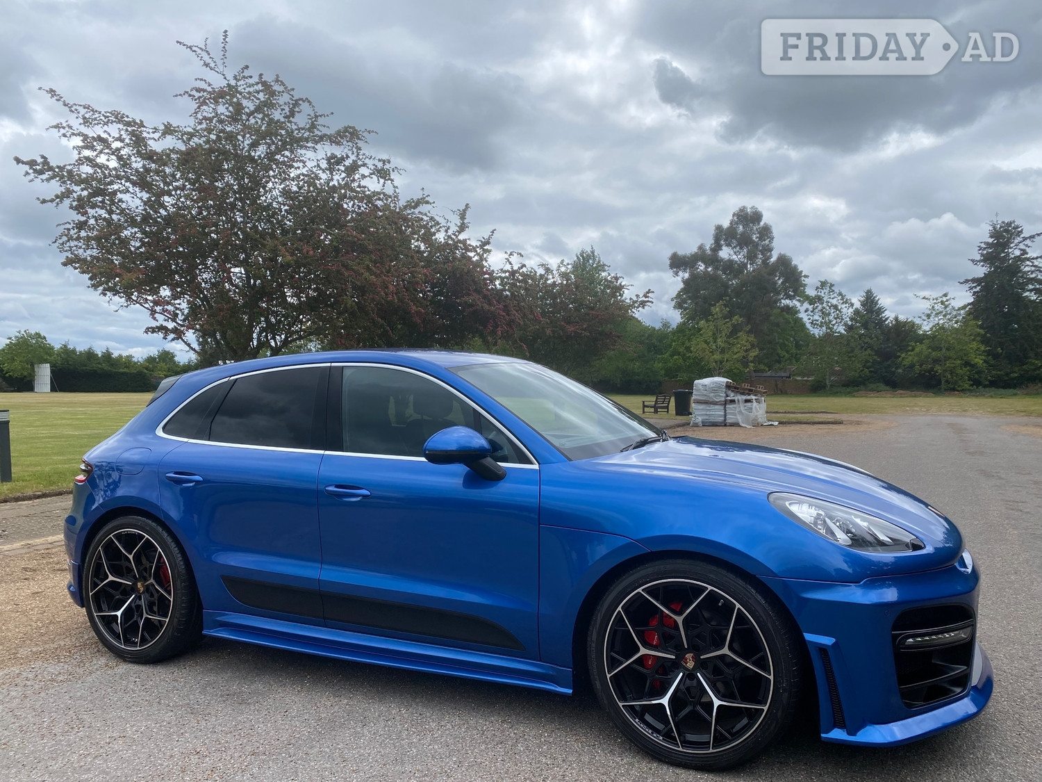 Porsche Macan 2016 - Cars in Slough