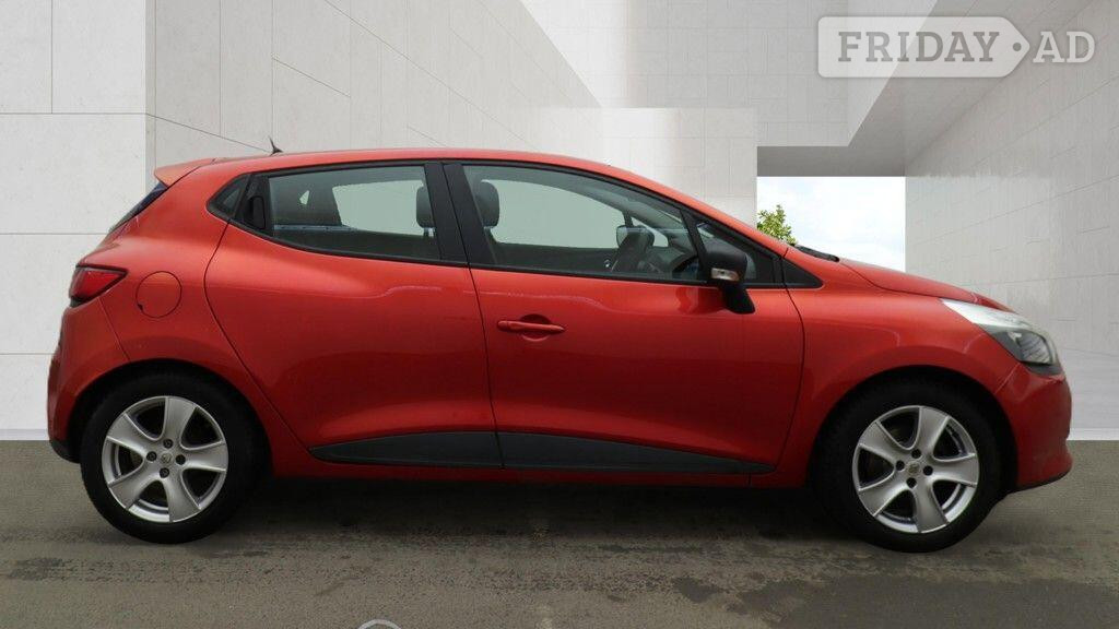 [ berth ]Renault Clio