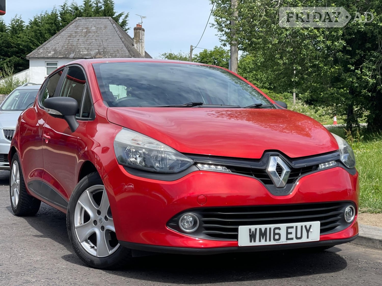 Renault Clio 2016 in Winchester