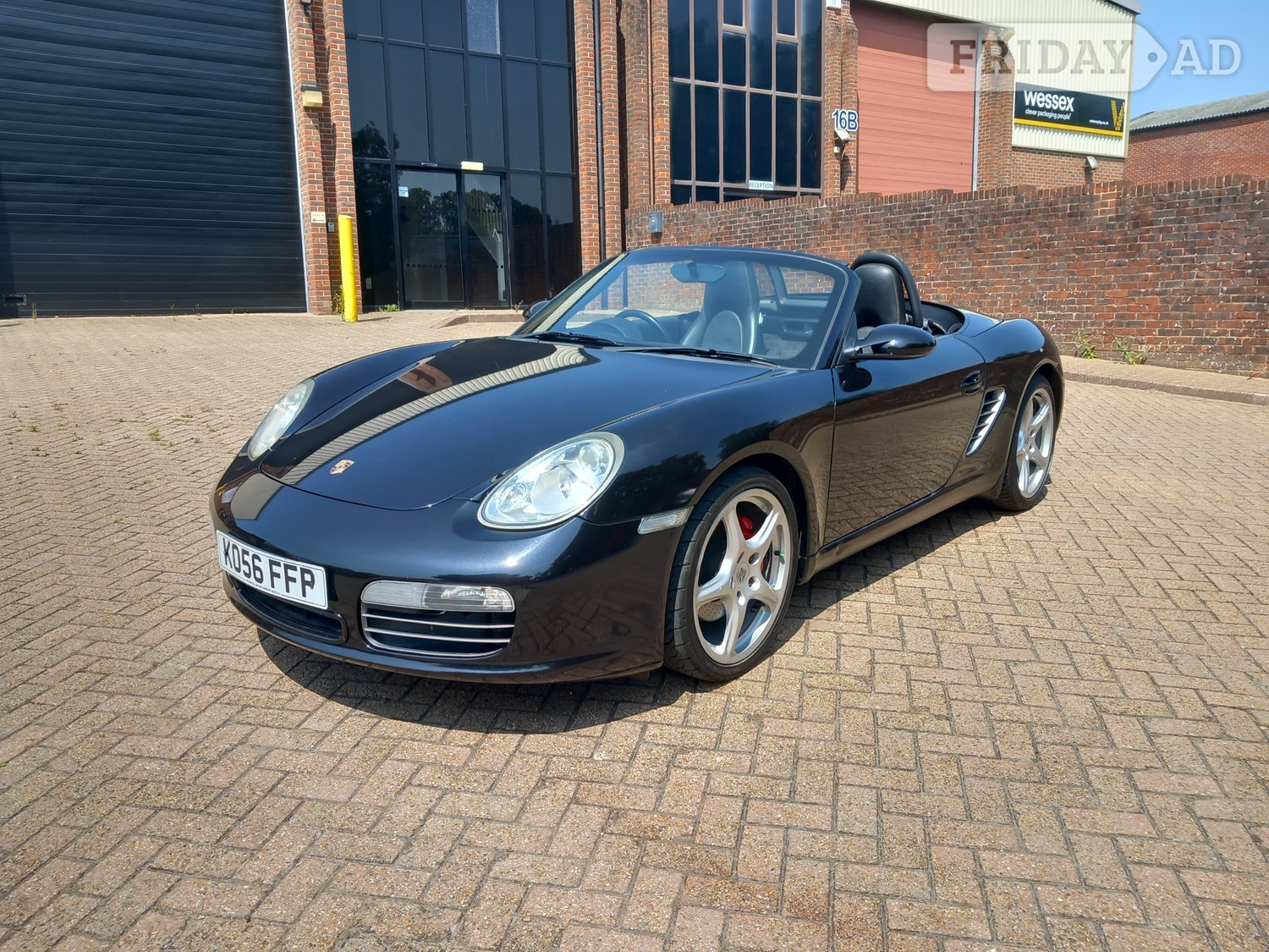[ berth ]Porsche Boxster