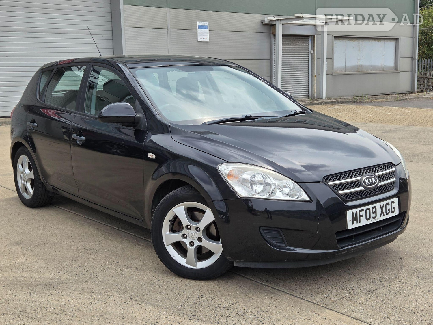 Kia Ceed 2009 in Slough