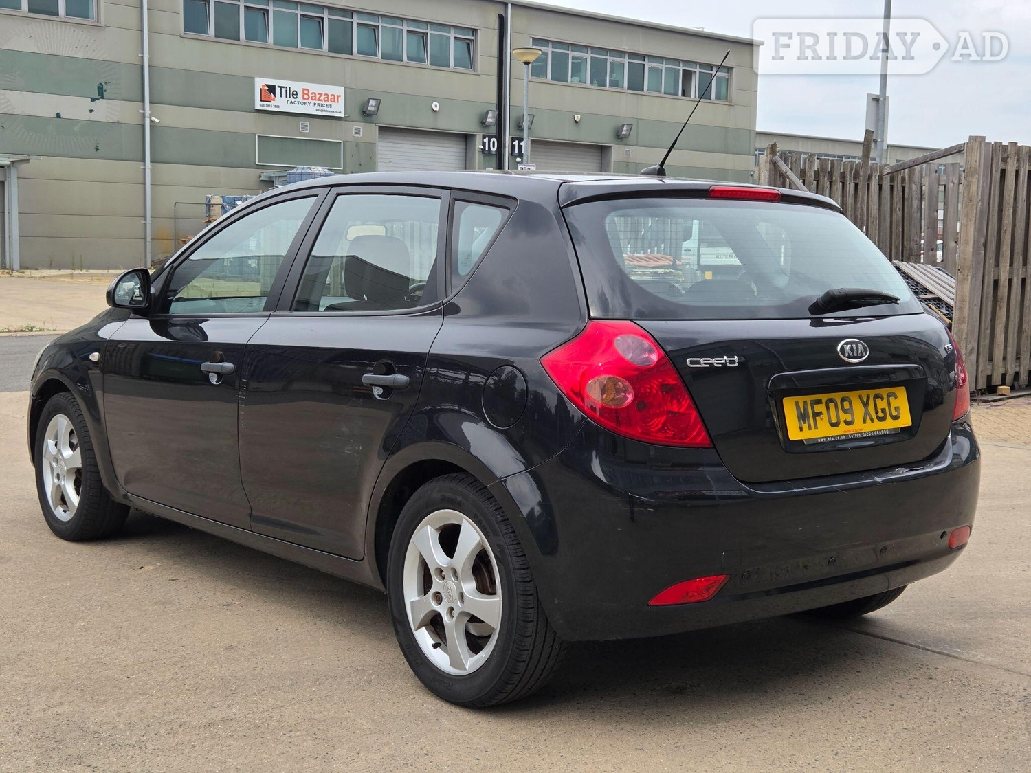 [ berth ]Kia Ceed