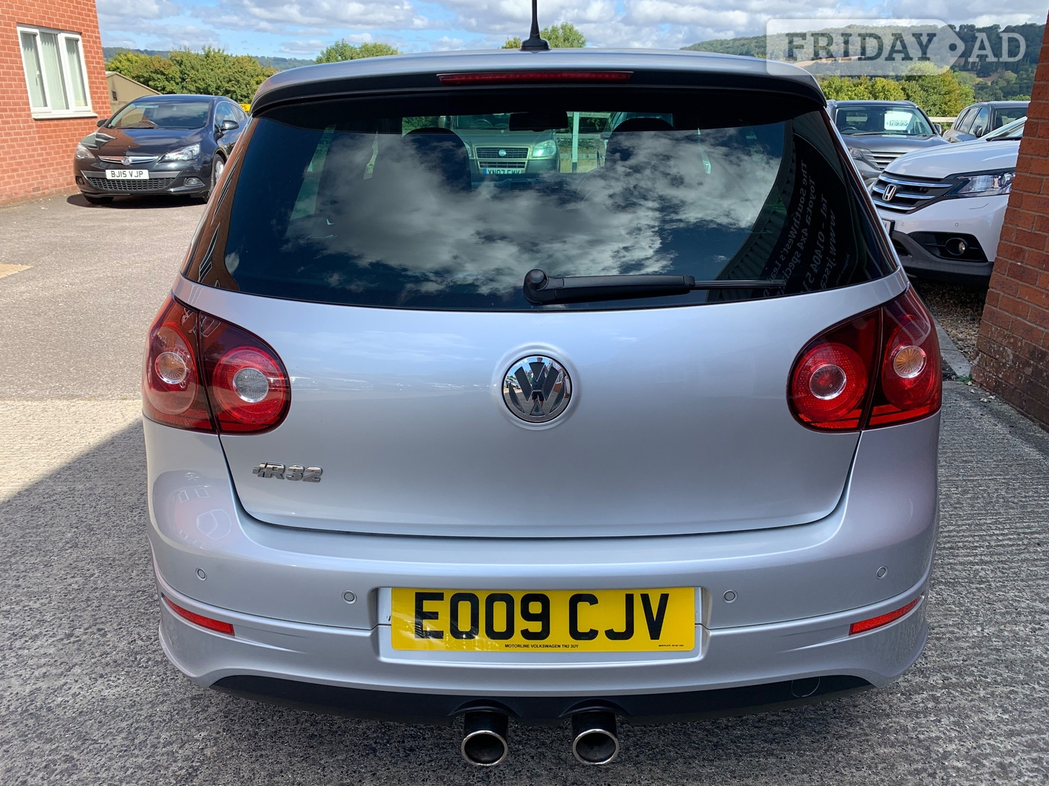 Volkswagen Golf 2009 - Cars in Honiton