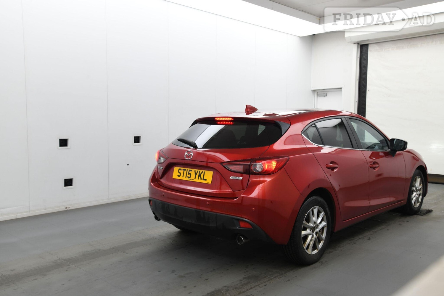 Mazda 3 2015 - Cars