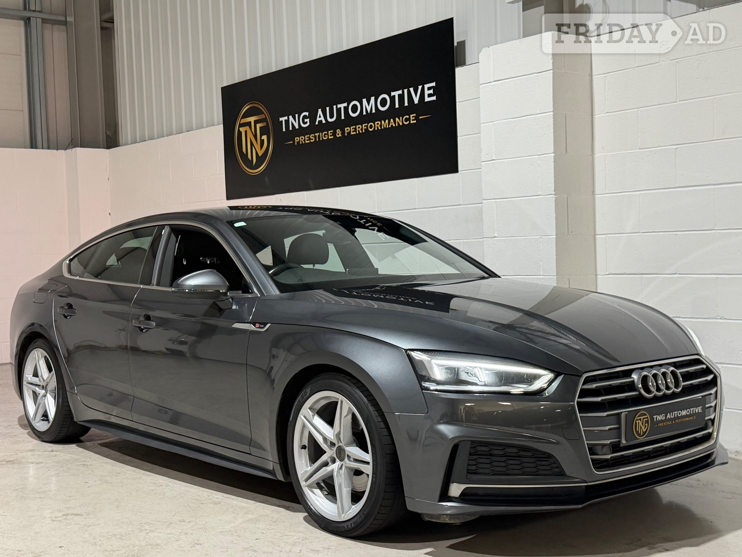 [ berth ]Audi A5