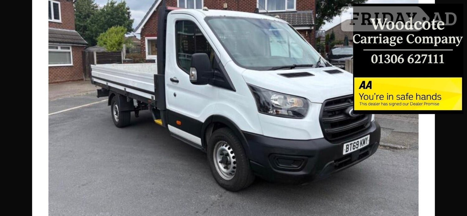 Ford Transit 2019 in Dorking