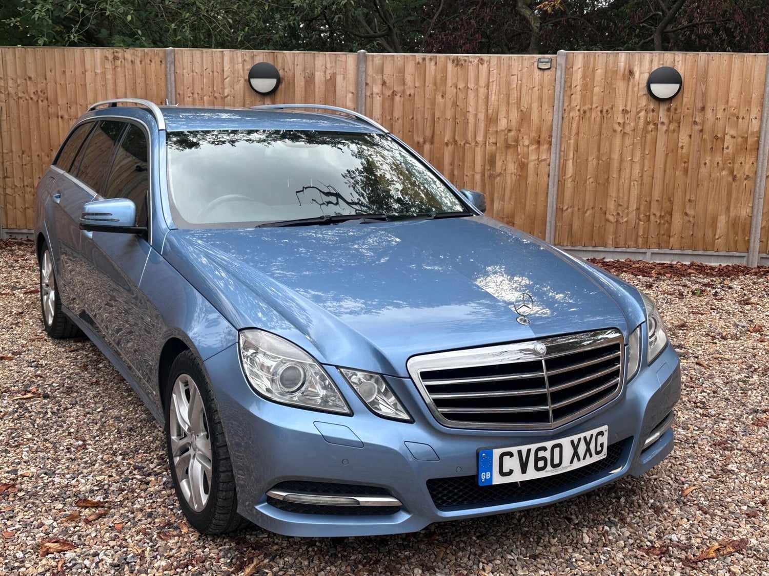 [ berth ]Mercedes-Benz E Class
