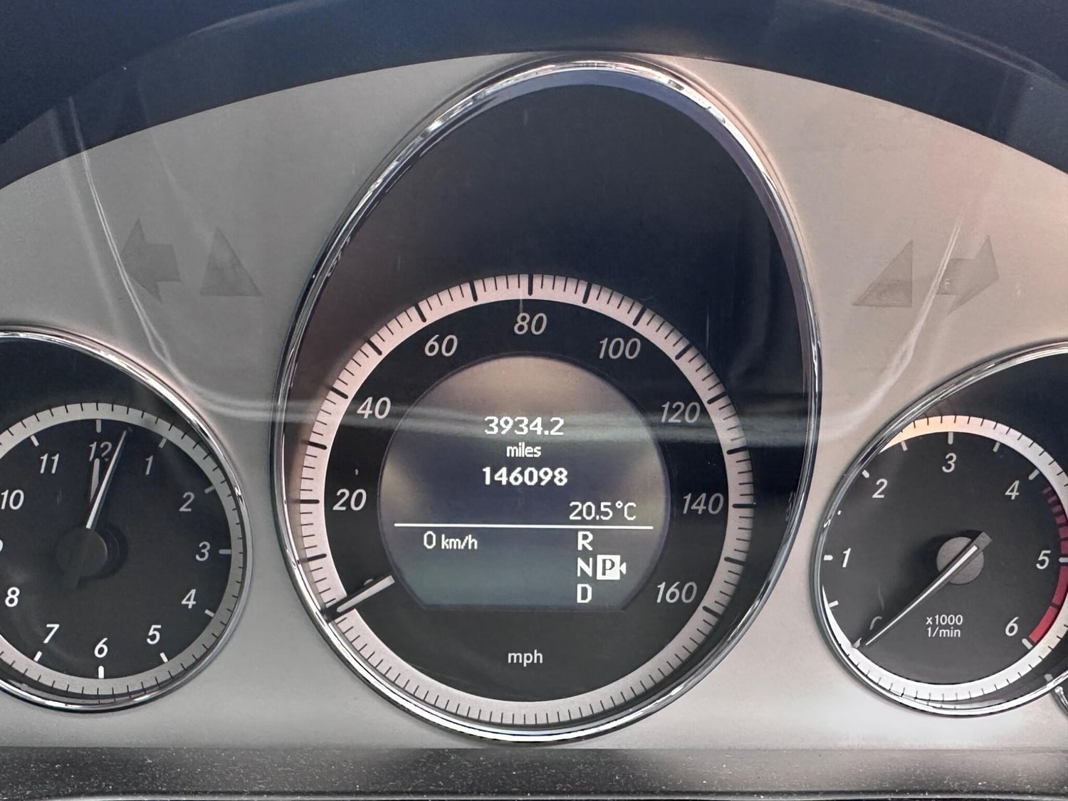 Mercedes-Benz E Class 2010 - Cars