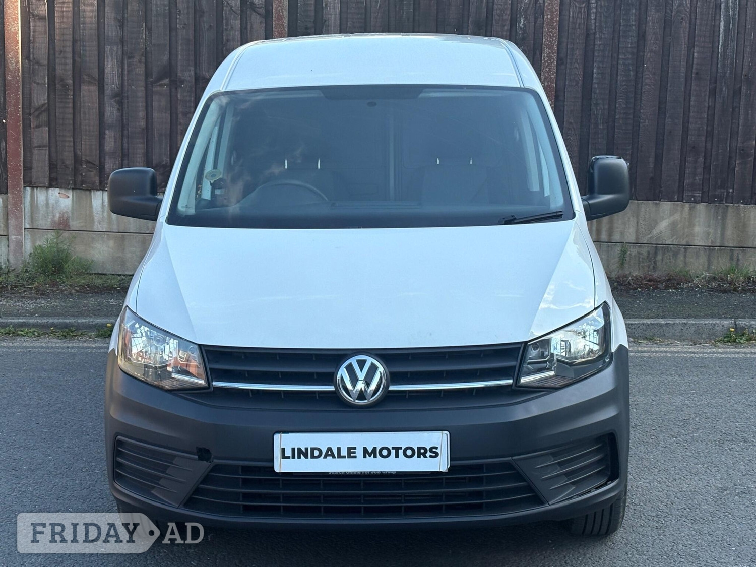 Volkswagen Caddy Maxi Oldham