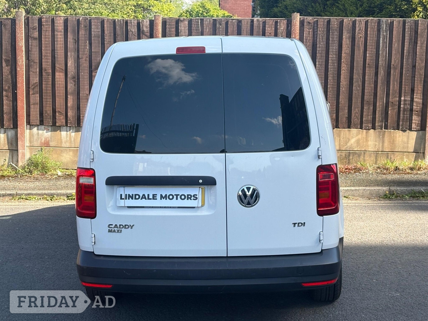 [ berth ]Volkswagen Caddy Maxi