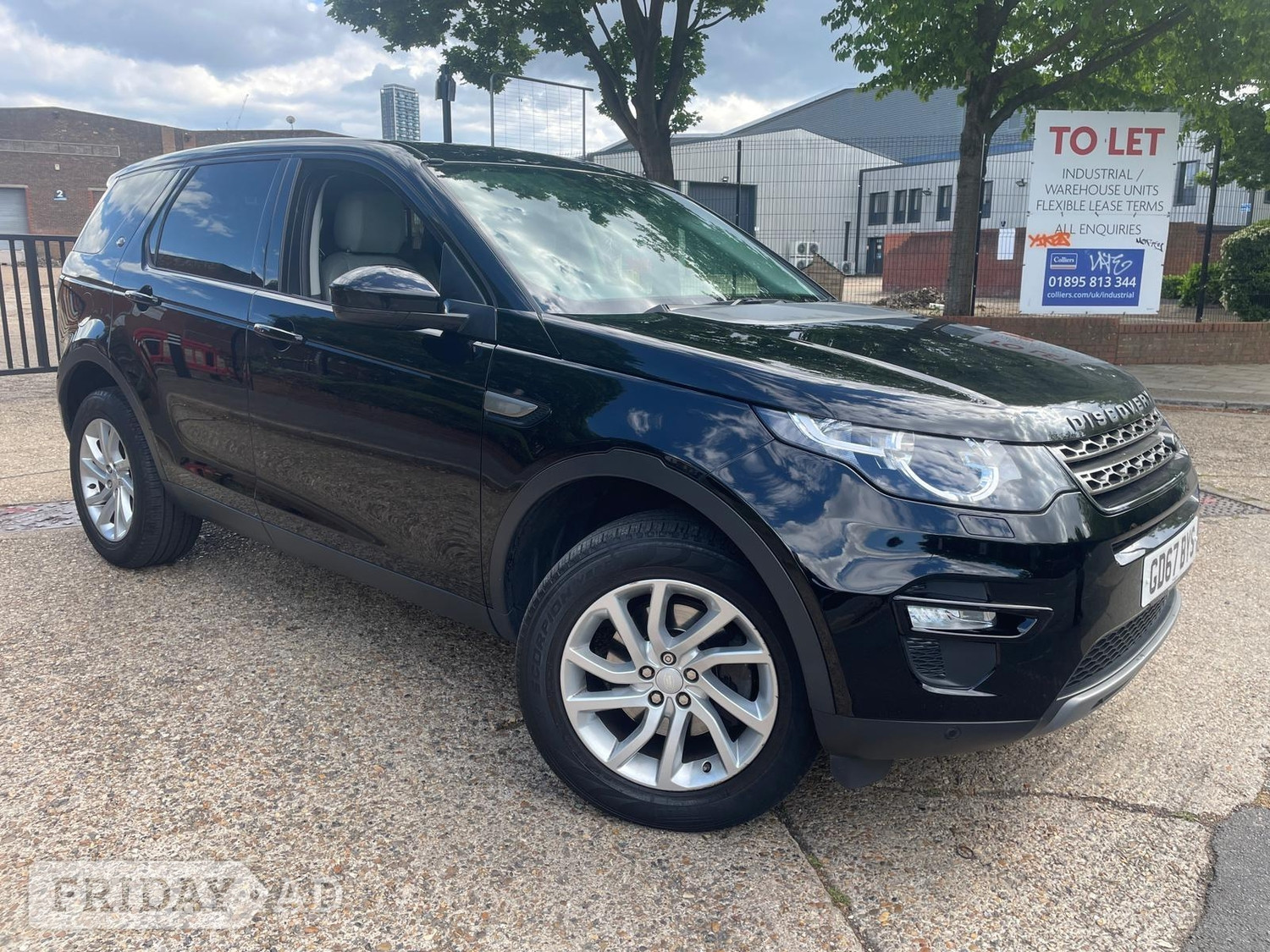 Land Rover Discovery Sport 2017 - Cars