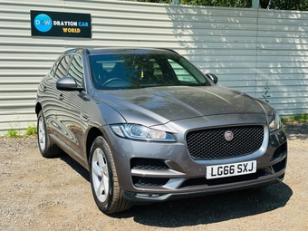 Jaguar F-Pace 2016