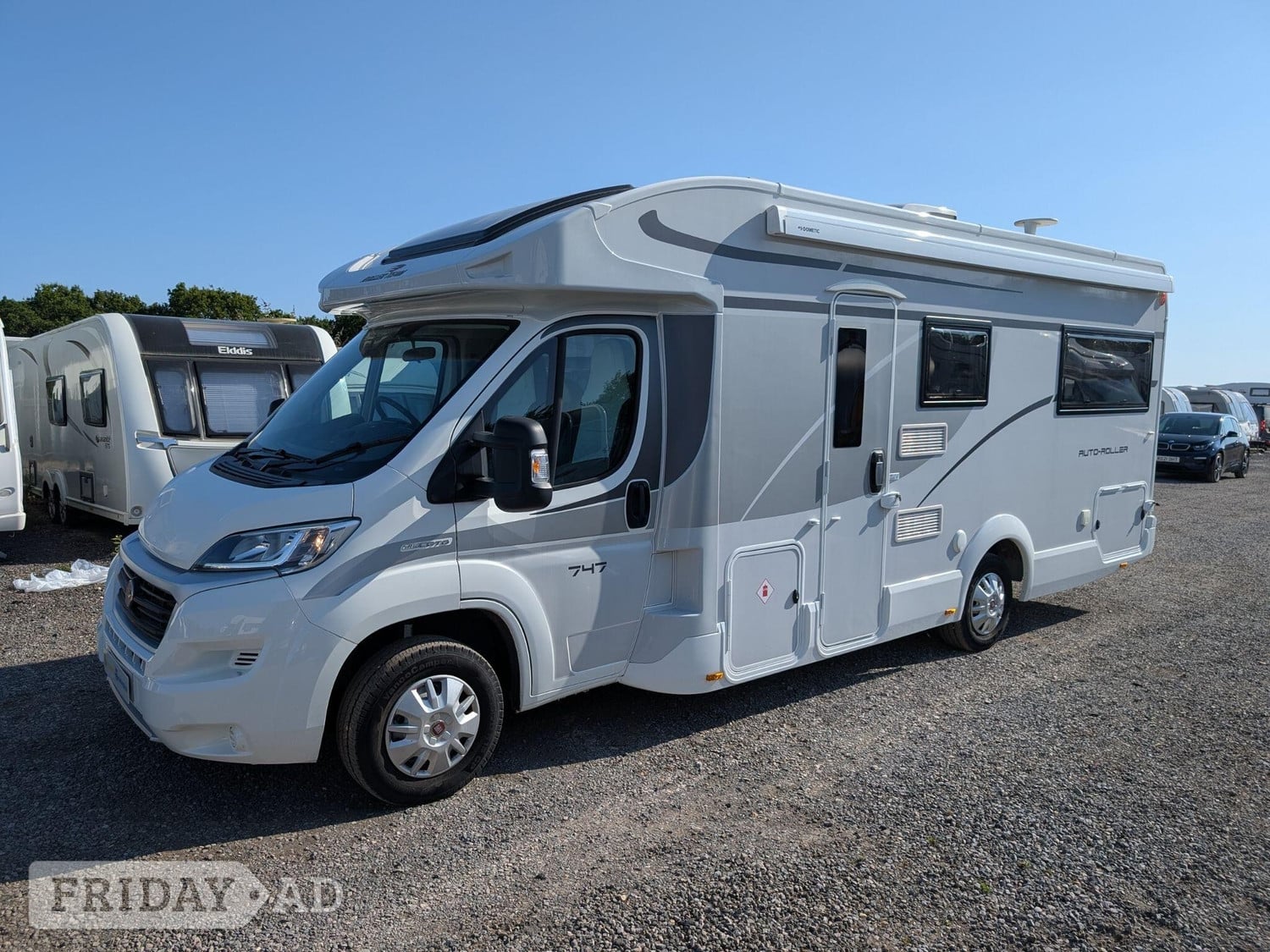 Roller Team Auto-Roller 747 Hab Air Con | Solar | Cycle Carrier 2020 for sale in Southampton