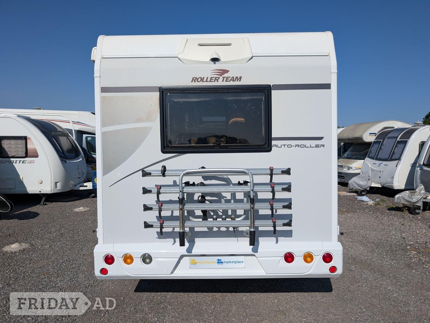 Roller Team Auto-Roller 747 Hab Air Con | Solar | Cycle Carrier 2020 for sale - Motorhomes & Caravans in Southampton