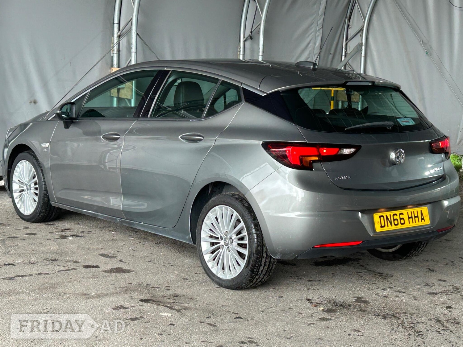 Vauxhall Astra 2016 - Cars