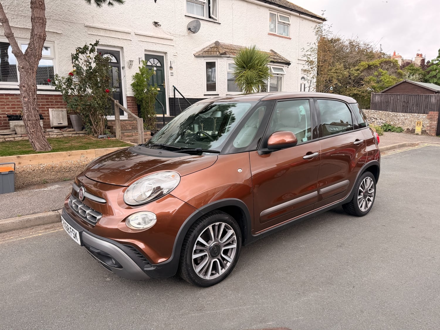 Fiat 500L 2018 in Brighton