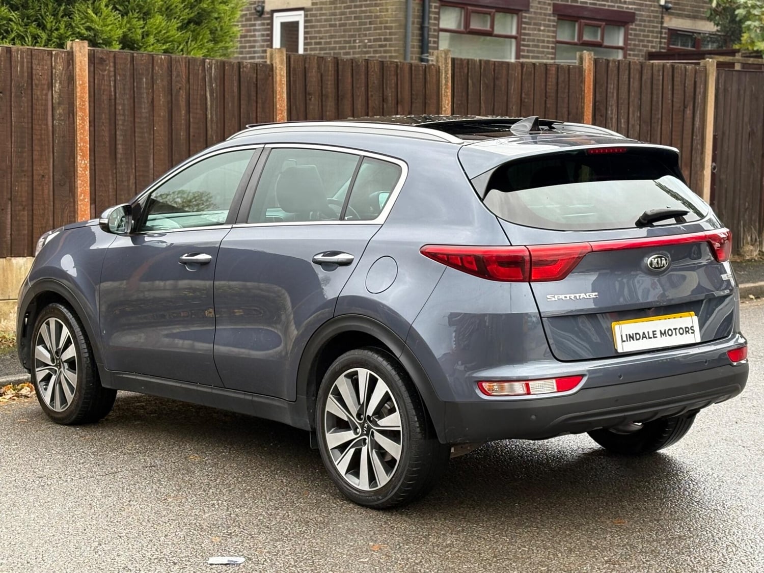Kia Sportage 2017 - Cars in Oldham