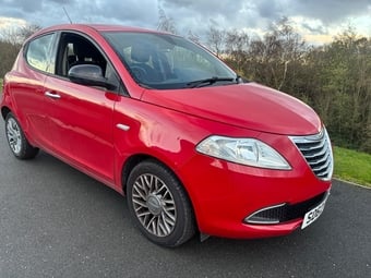 Chrysler Ypsilon 2012