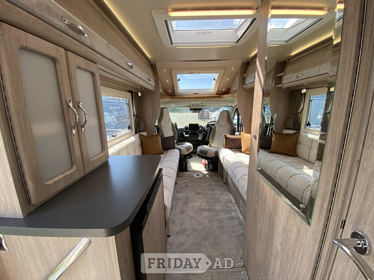 [2 berth ]Auto-Sleepers NUEVO EK PLUS