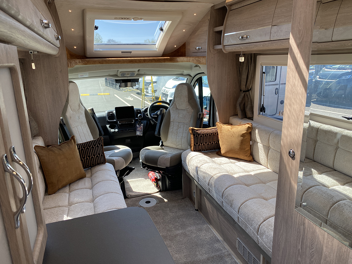 Auto-Sleepers NUEVO EK PLUS 2026 for sale - Motorhomes & Caravans