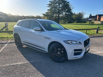 Jaguar F-Pace 2017