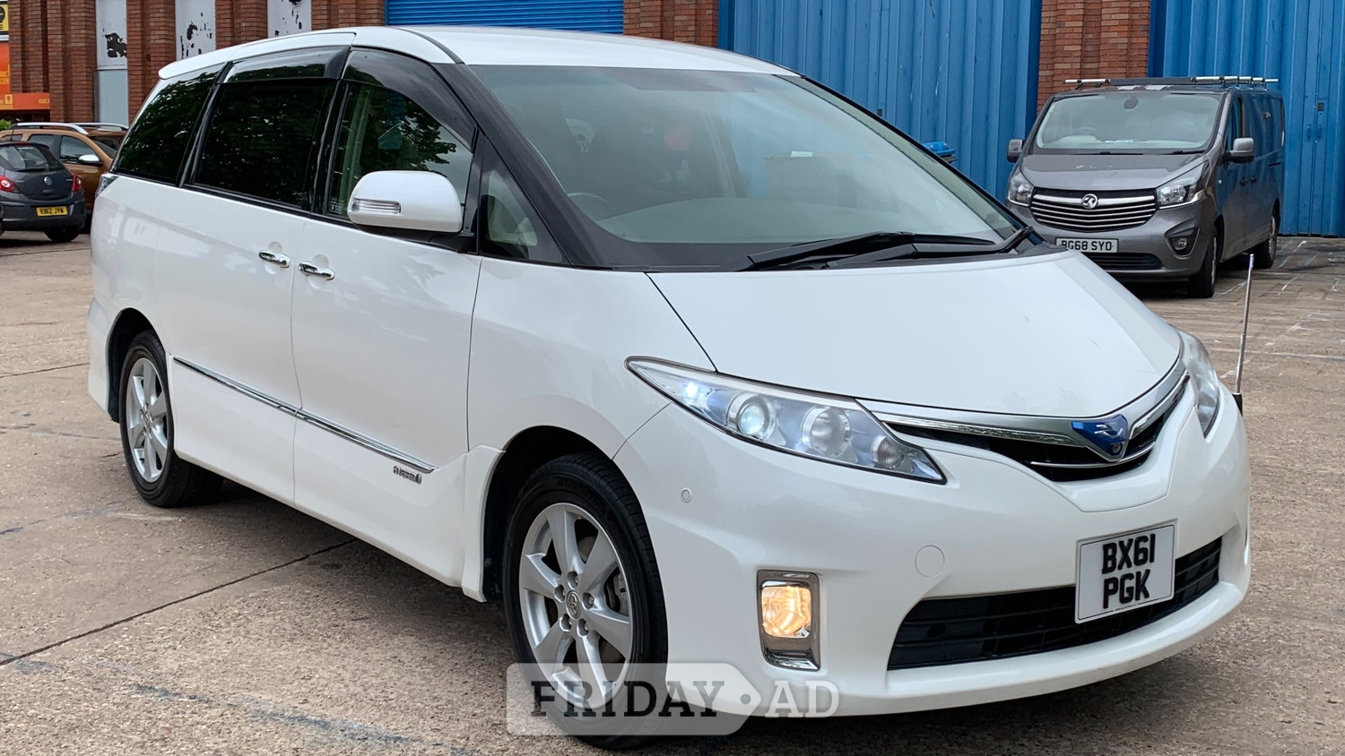 Toyota Estima 2012 in Birmingham