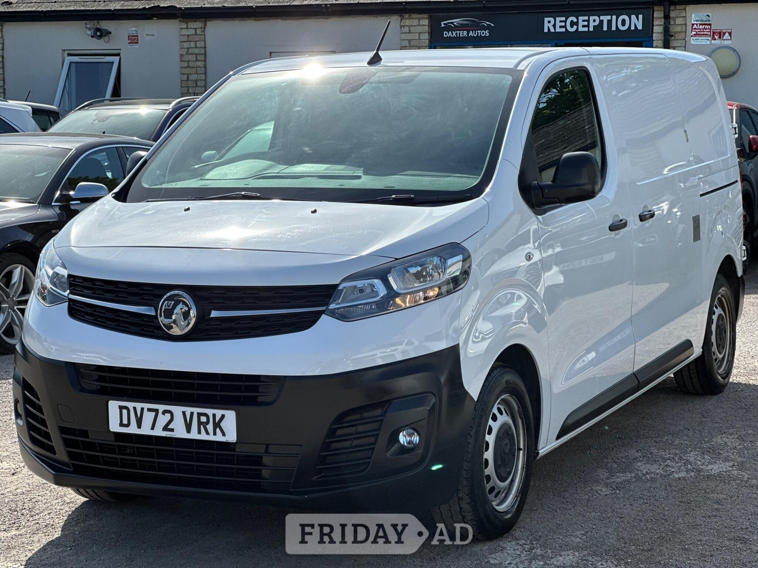 [ berth ]Vauxhall Vivaro