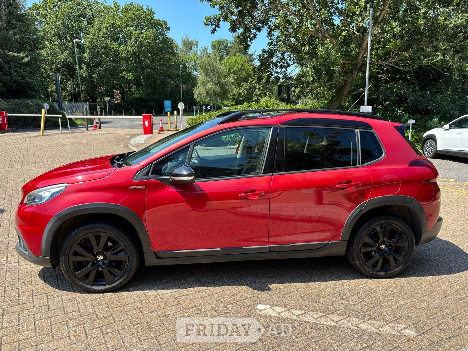 Peugeot 2008 2016 - Cars