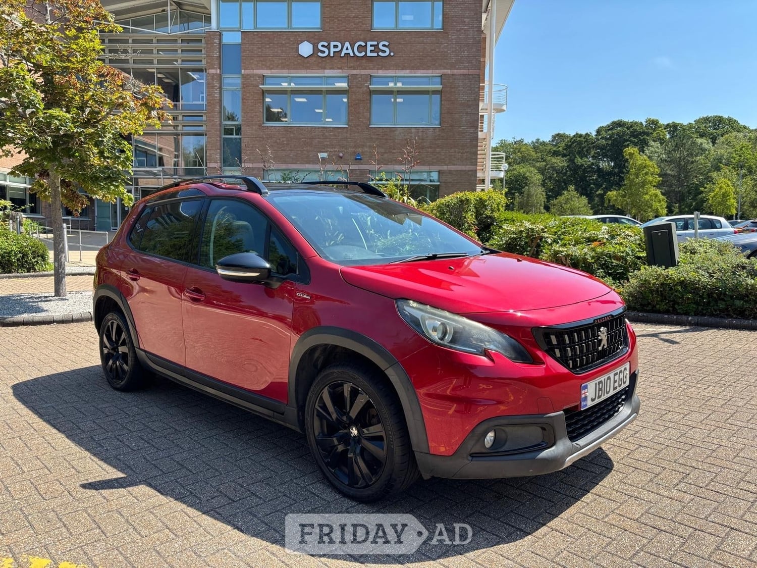 [ berth ]Peugeot 2008