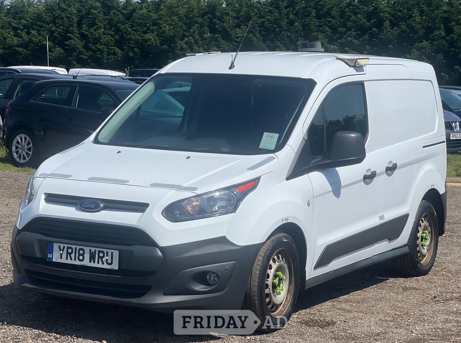 [ berth ]Ford Transit Connect