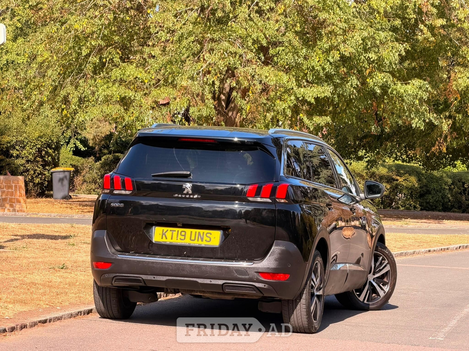 Peugeot 5008 2019 - Cars in Bedford