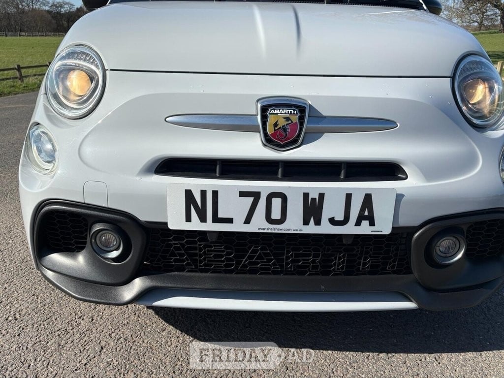 [ berth ]Abarth 595