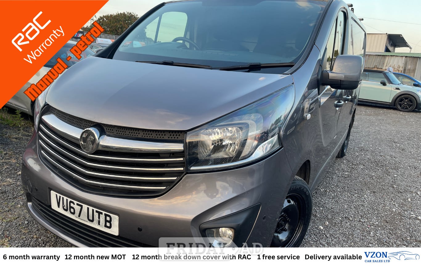 Vauxhall Vivaro 2017 in Oldbury