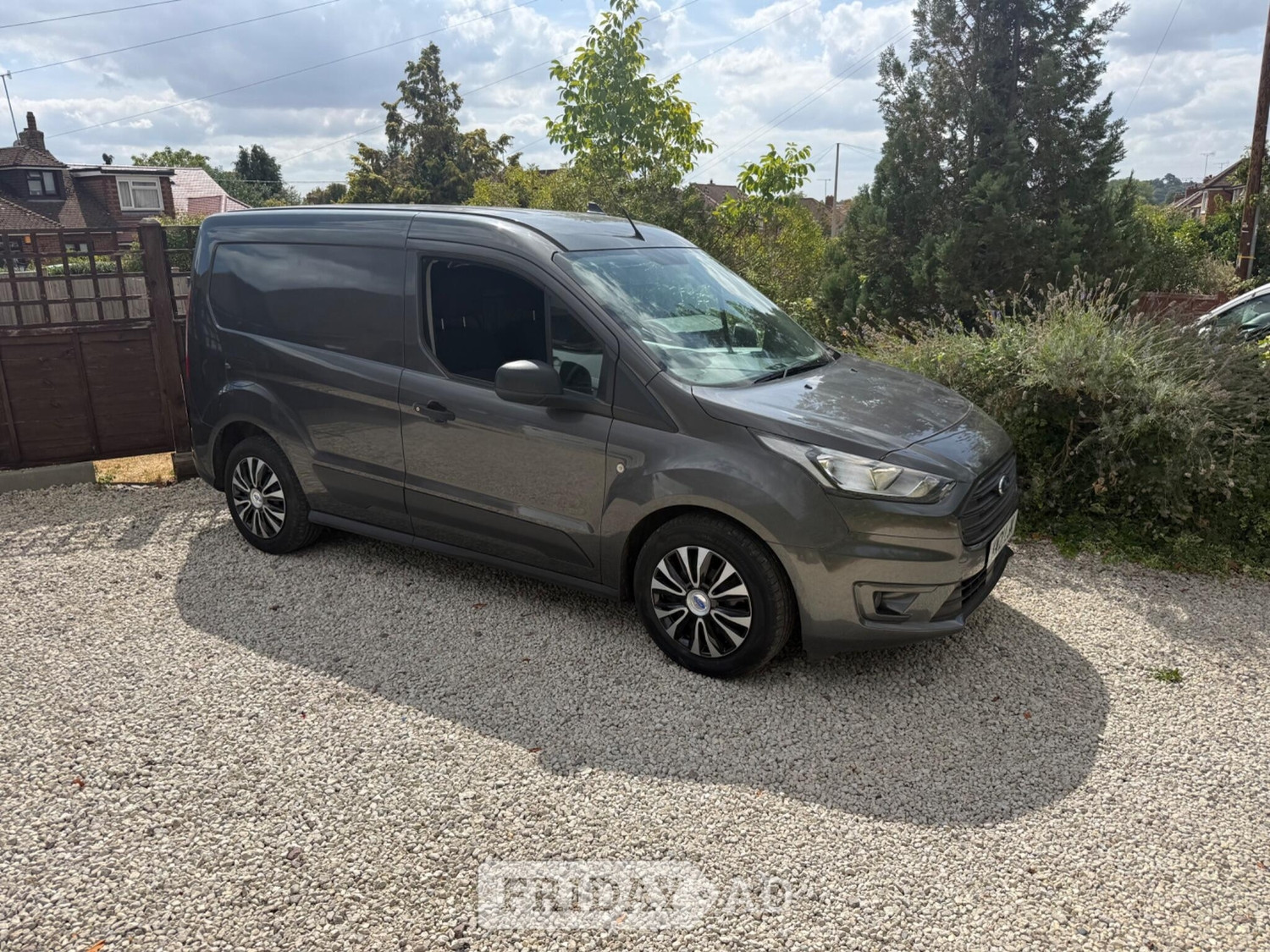 [ berth ]Ford Transit Connect