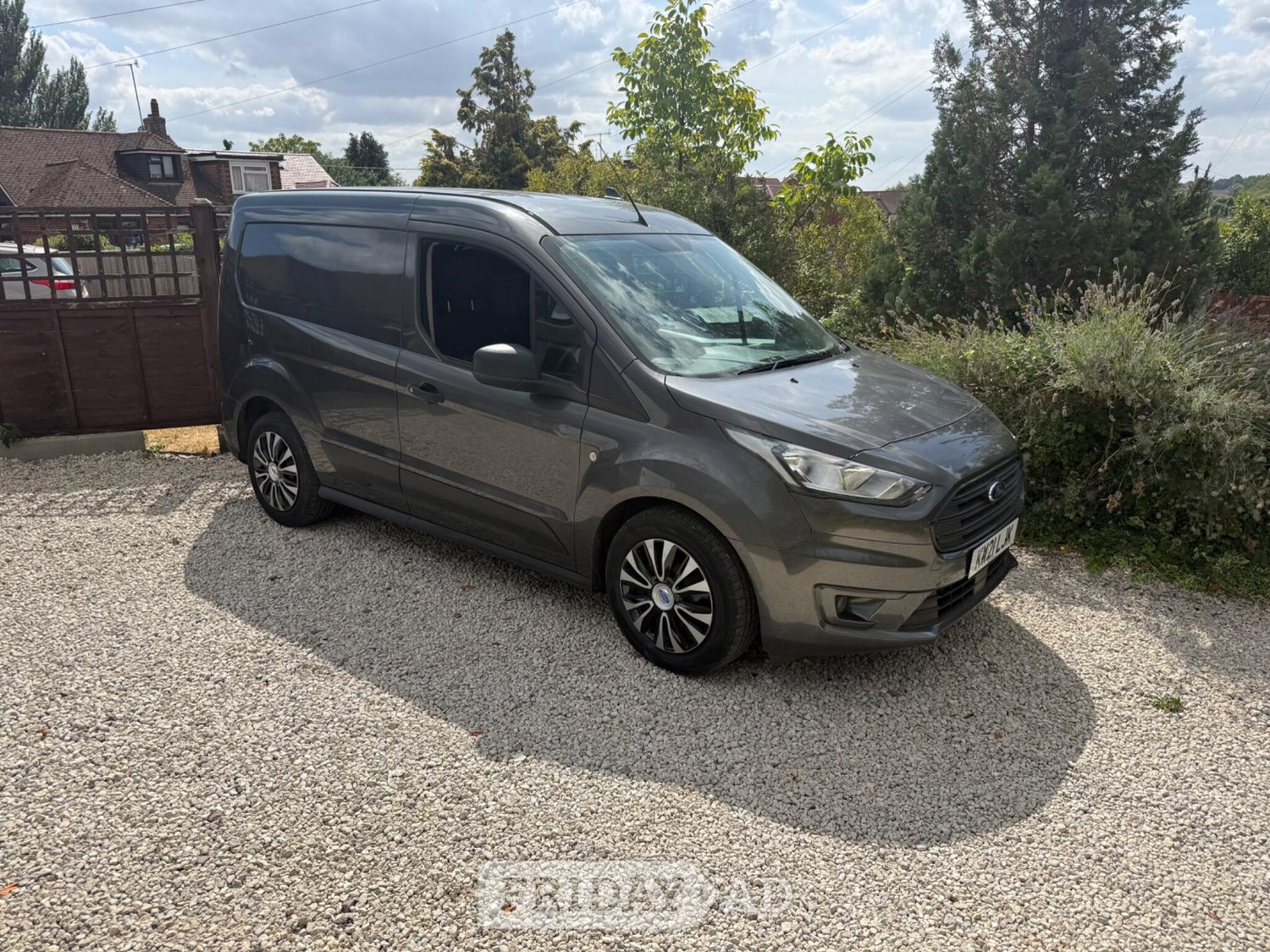 Ford Transit Connect 2021 - Vans & Commercial Vehicles in Bourne End