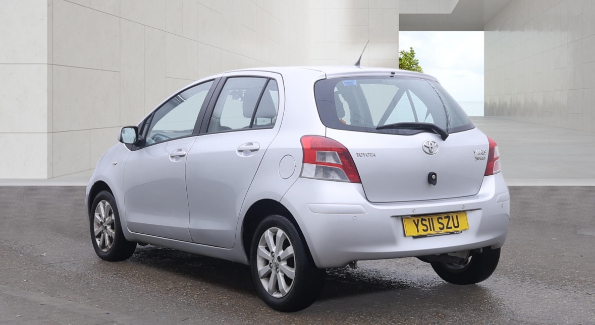 [ berth ]Toyota Yaris