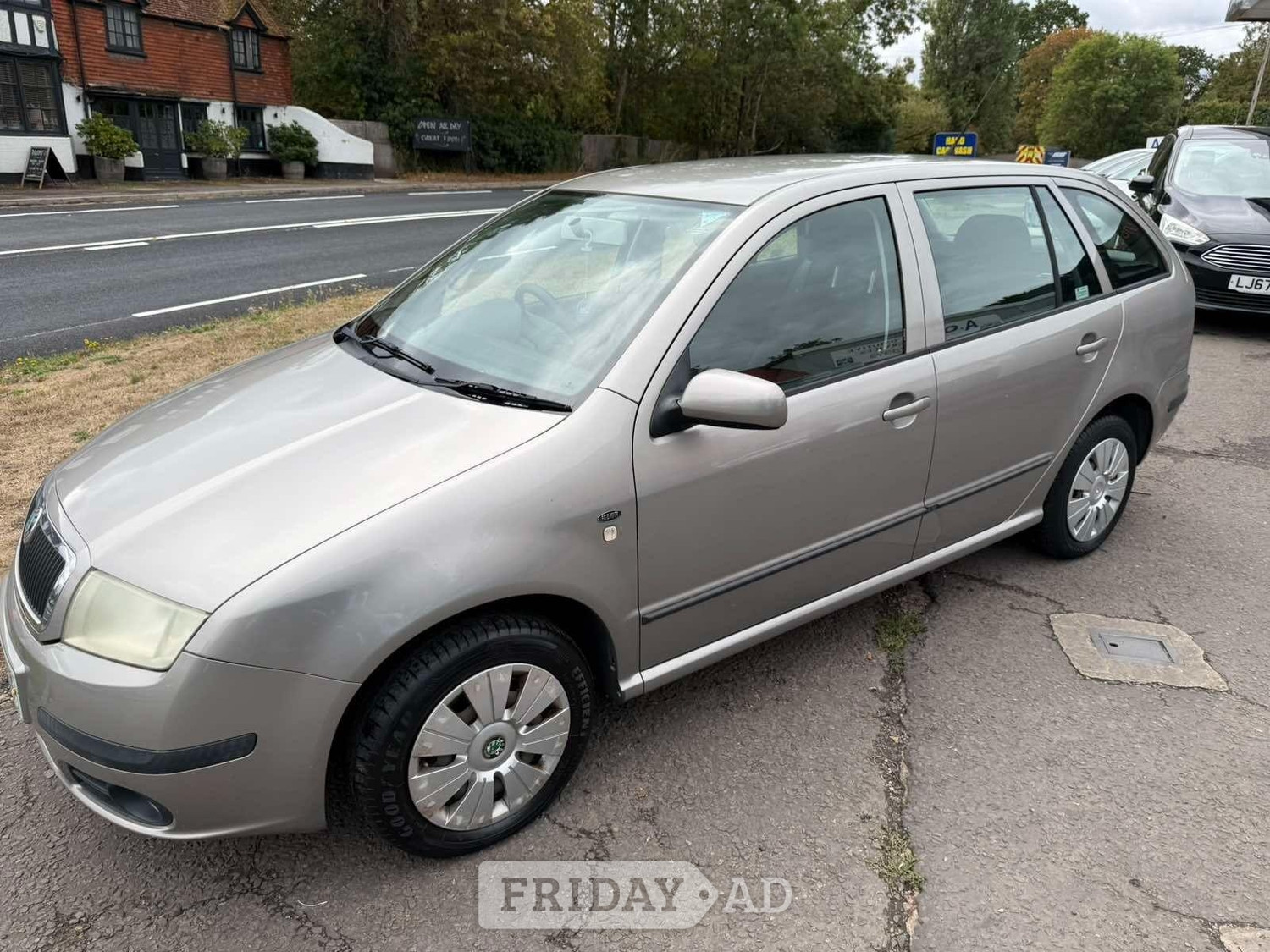 Skoda Fabia 2006 - Cars in Ripley