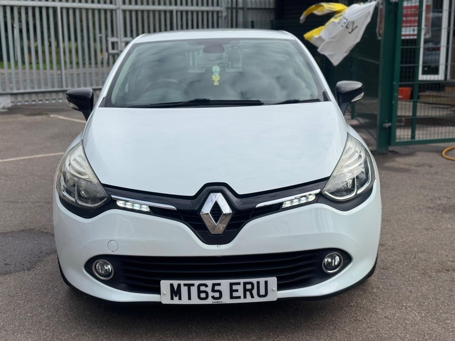 Renault Clio 2015 - Cars in Romford
