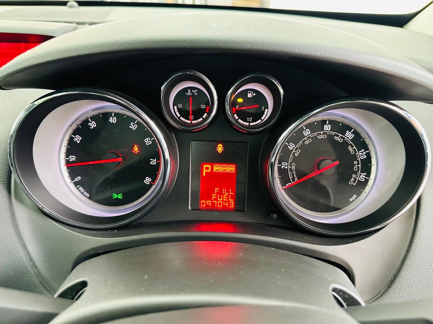 Vauxhall Meriva 2016 - Cars in Iver