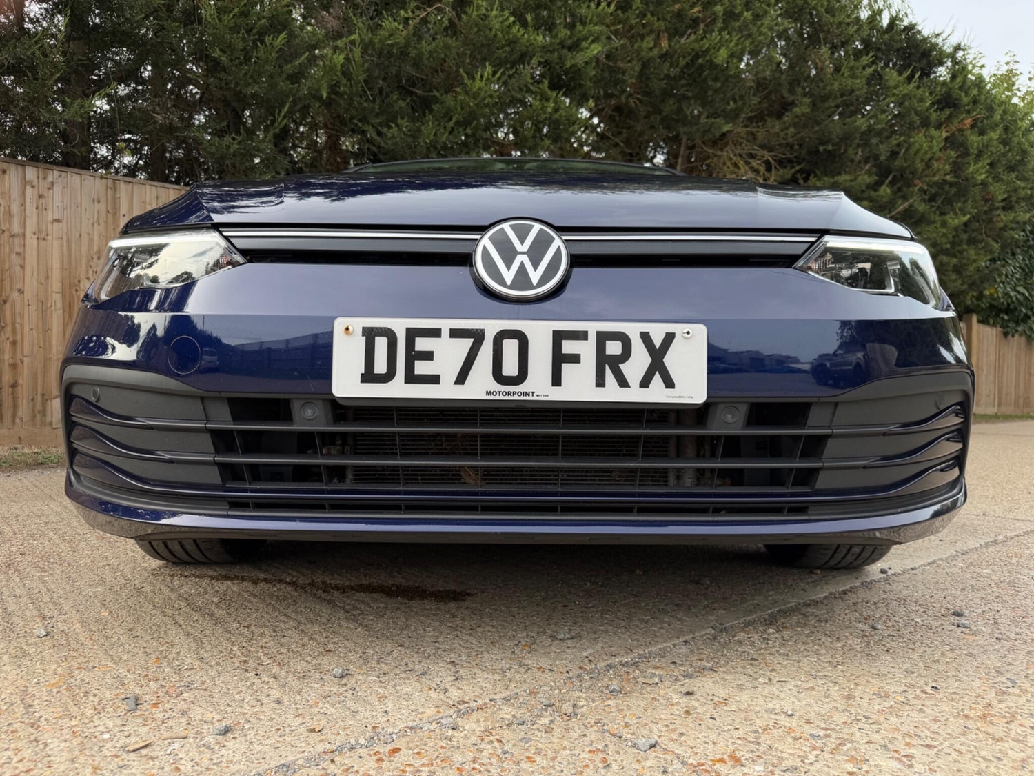 Volkswagen Golf 2020 - Cars