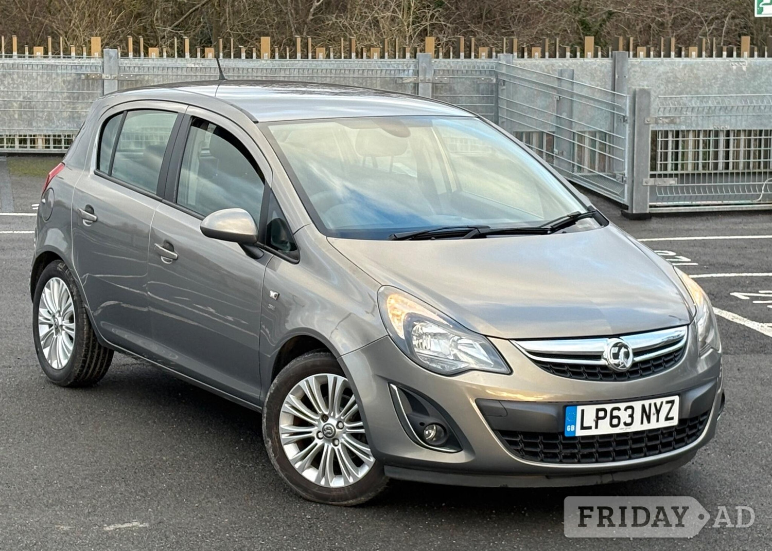 Vauxhall Corsa 2014 in Uxbridge